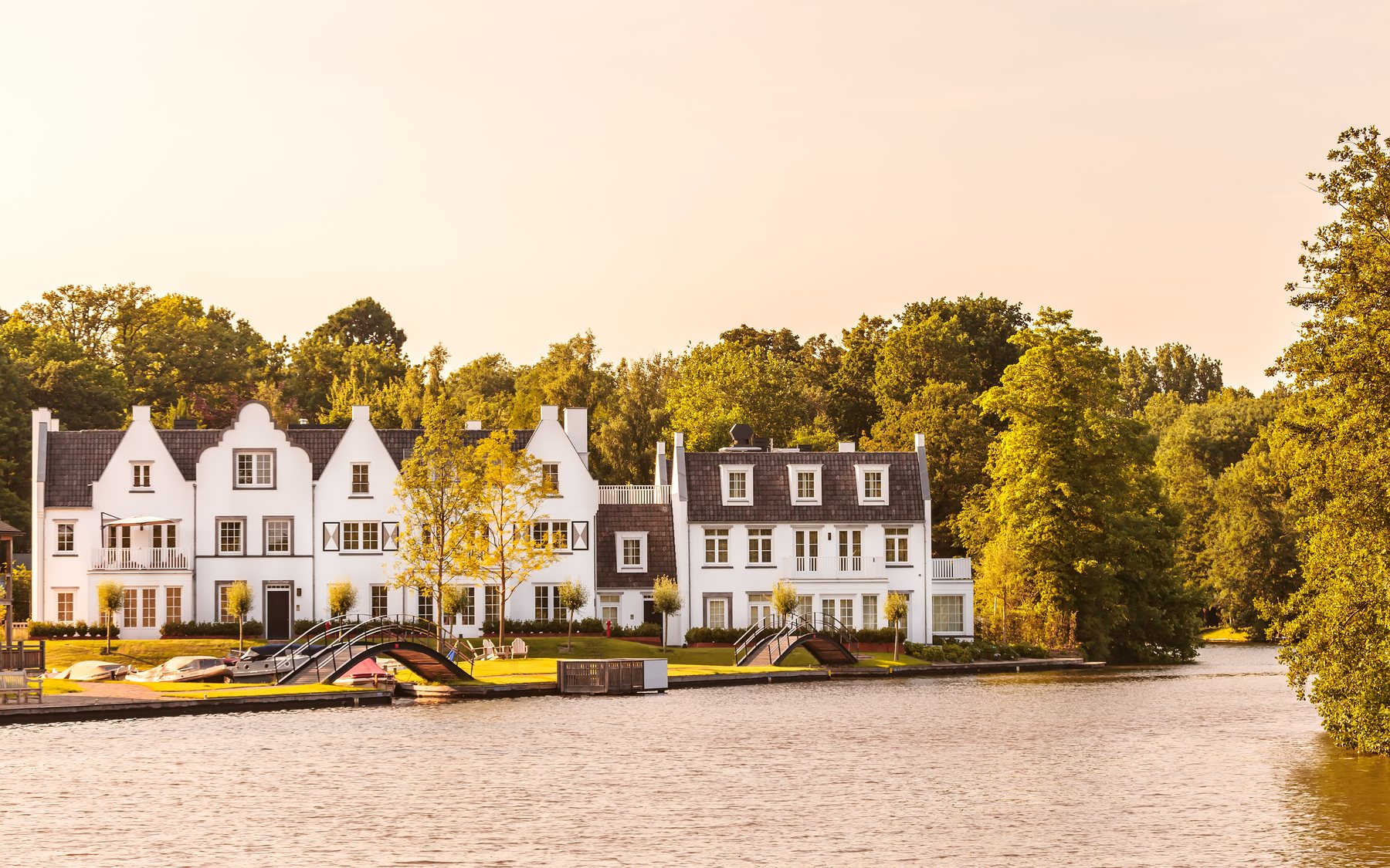 White houses on the Vecht